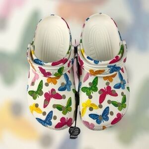 CROCS - ‘Butterflies’ Classic Clogs. Woman SZ: 8,9,10. NWT. Firm!